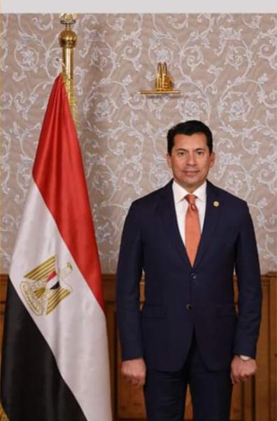 وزير الشباب والرياضة 