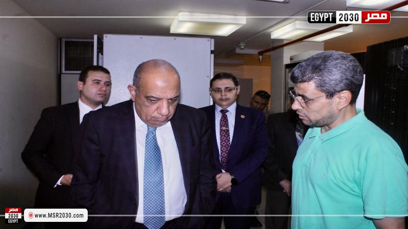 وزير الكهرباء والطاقة المتجددة