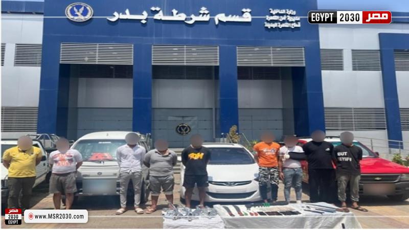 المتهمون والمضبوطات
