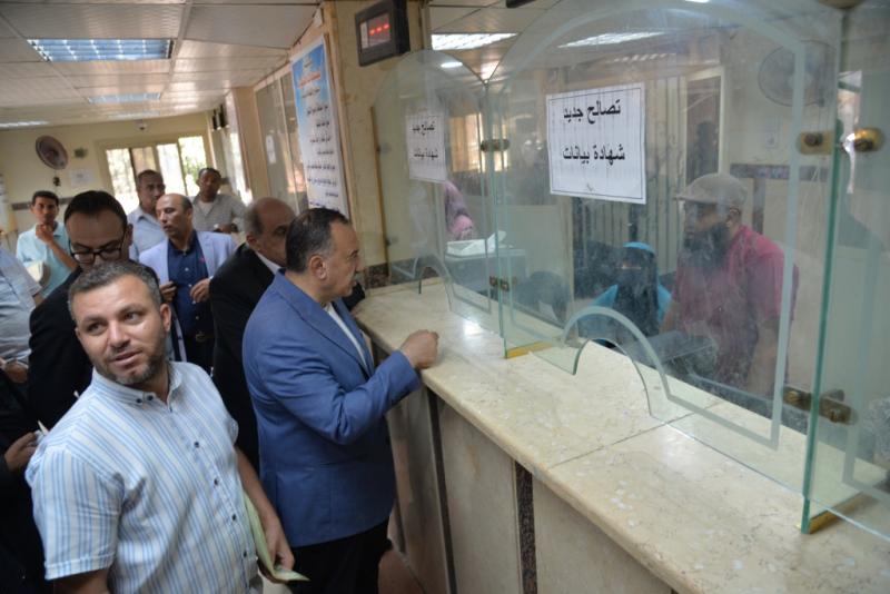 محافظ أسيوط 