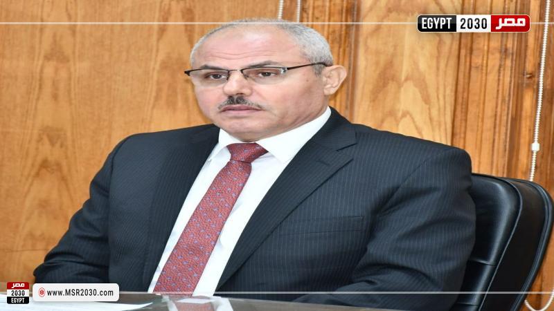 رئيس جامعة قناة السويس