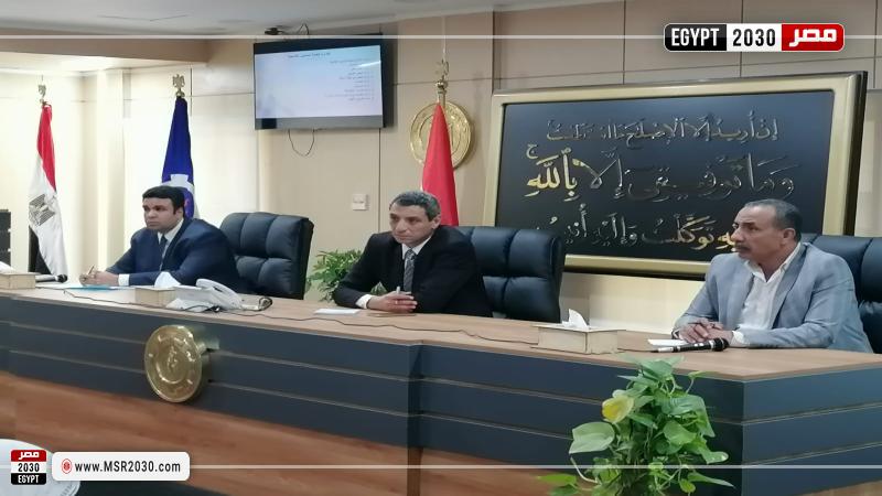 محافظ السويس
