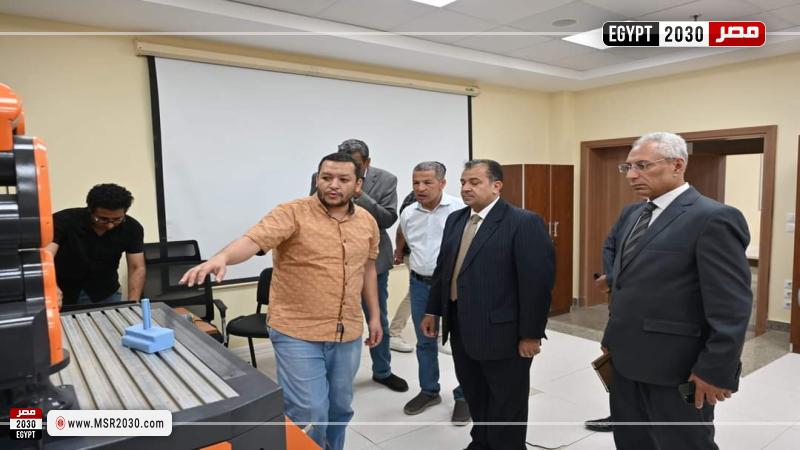 رئيس جامعة المنيا