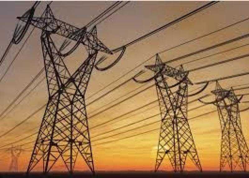 الحكومة تستعرض أمام الرئيس السيسي جهود توفير الاحتياجات العاجلة لقطاع الكهرباء