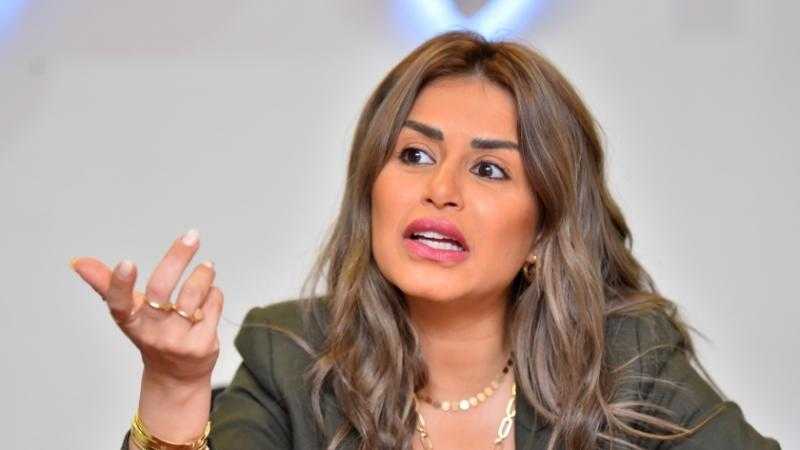 شاهد| منة فضالي بإطلالة جريئة
