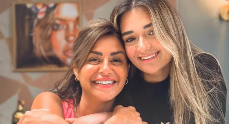 منة فضالي وملك أحمد زاهر