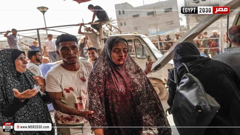 مصابة فلسطينية تتجه إلى مستشفى ناصر في خان يونس