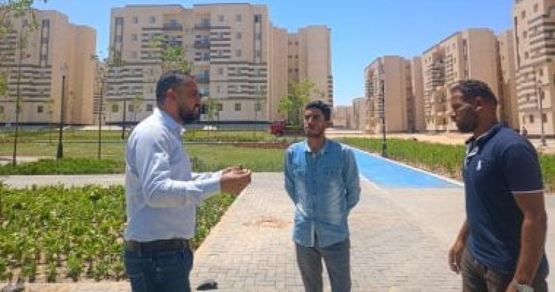 المهندس محمود مراد نائب رئيس الجهاز خلال تفقد مشروع سكن كل المصريين