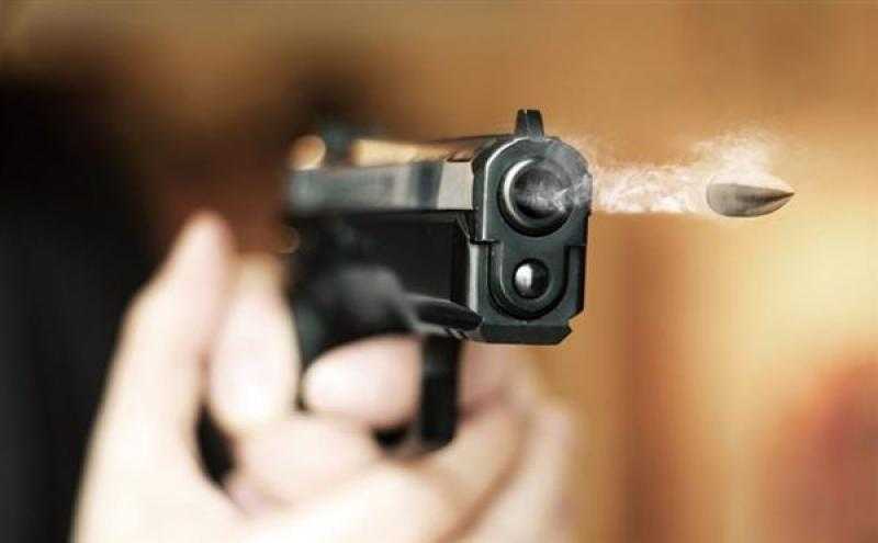 أب يطلق الرصاص على  طفلته في الهرم.. لهذا السبب