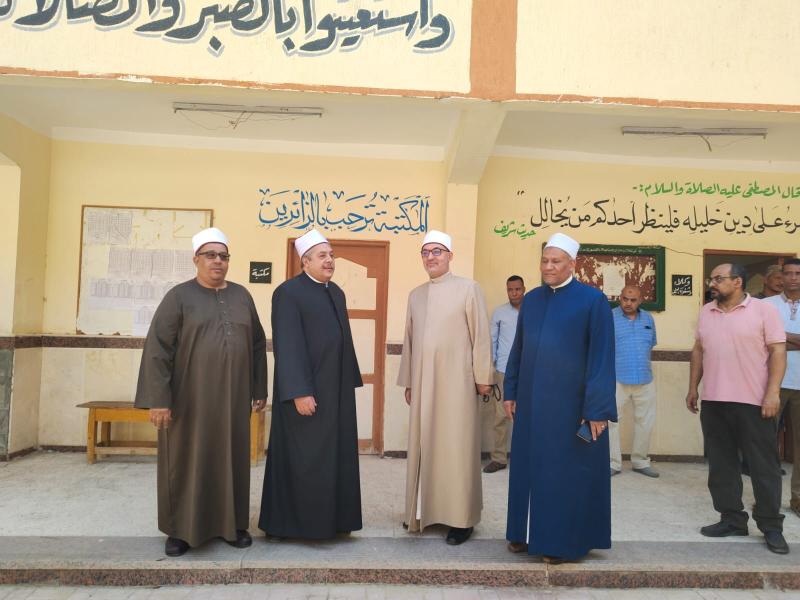 رئيس قطاع المعاهد والأمين العام لمجمع البحوث الإسلامية 