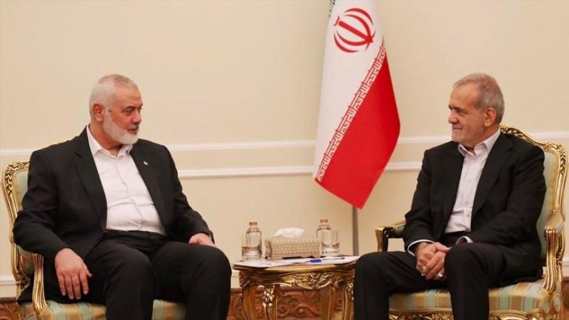 هنية يبحث مع الرئيس الإيراني التطورات بغزة