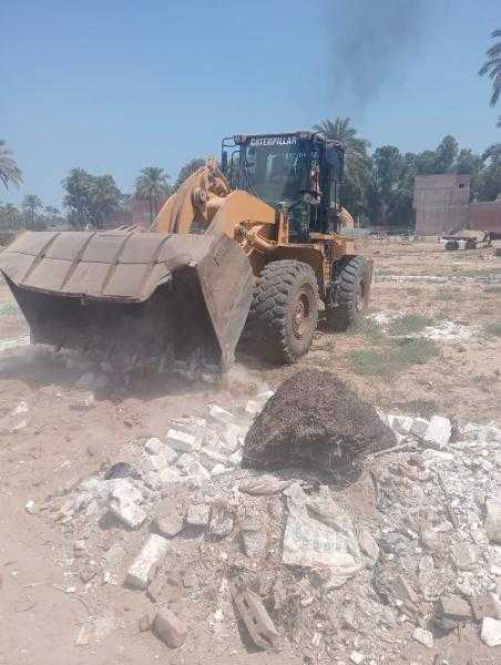 إزالة 21 حالة تعدي بإجمالي مساحة 5811 متر مربع بنطاق 8 مراكز بالبحيرة