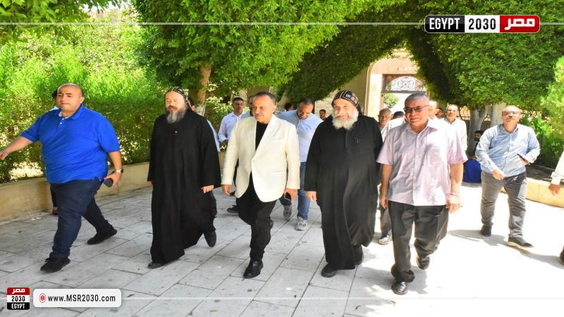 محافظ أسيوط