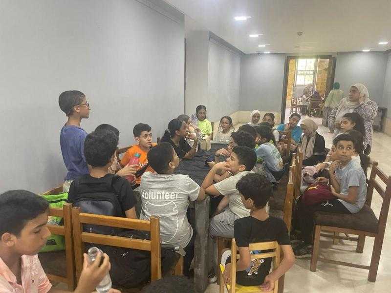 أطفال أتوبيس الفن الجميل في رحلة لمتحف الفن الإسلامي