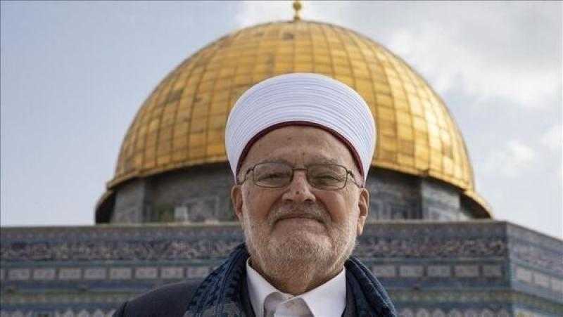 عاجل.. الاحتلال يفرج عن الشيخ صبري ويبعده عن الأقصى