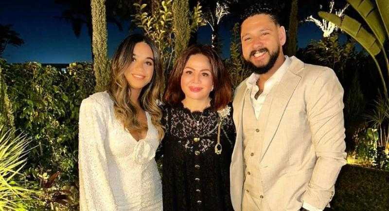 إلهام شاهين تعلن تأجيل عقد قران ابن شقيقها مرة أخرى.. وتكشف عن السبب!
