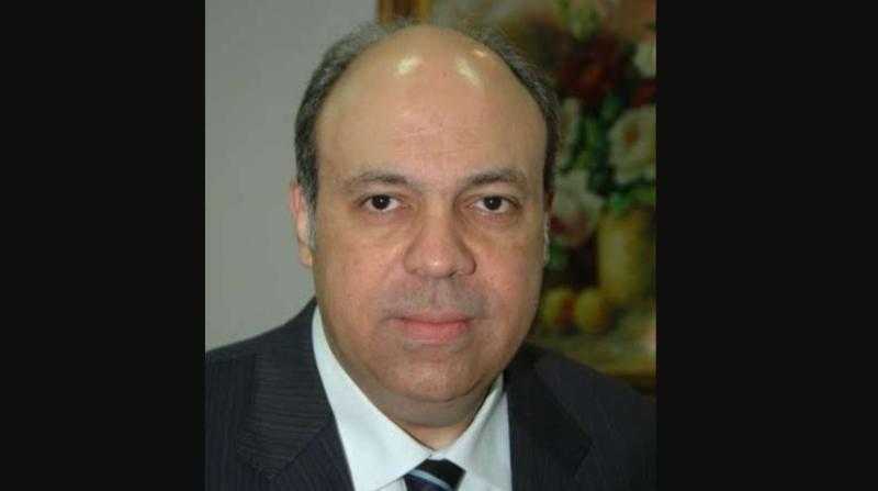وزير الطيران يكشف تفاصيل طرح المطارات للاستثمار