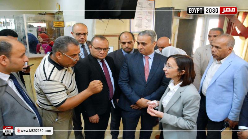 محافظ البحيرة