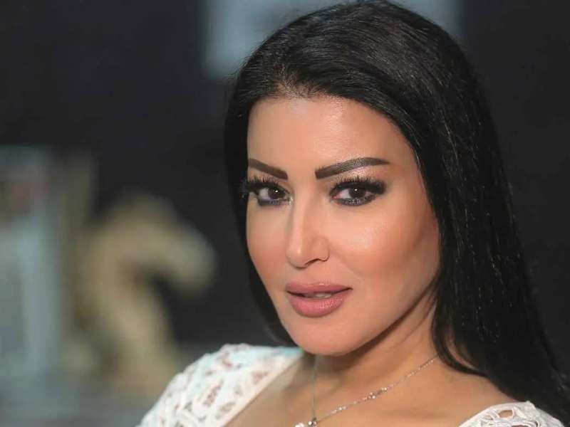 سمية الخشاب
