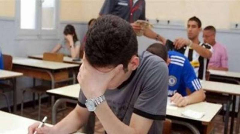 امتحانات الدور الثاني 