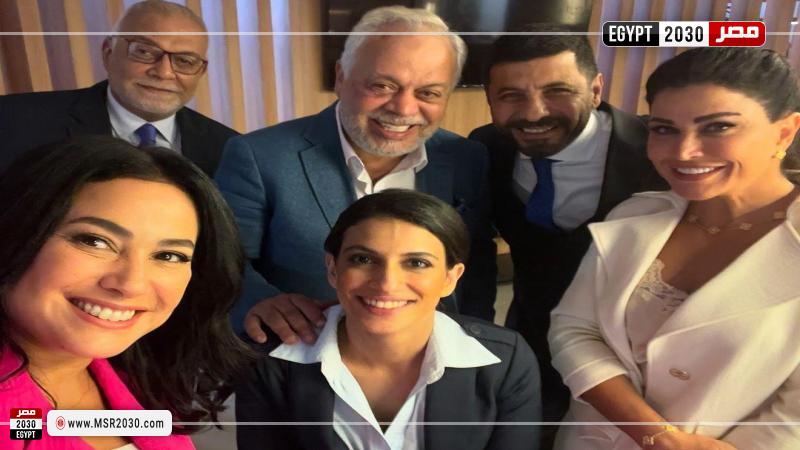 أبطال مسلسل مفترق طرق