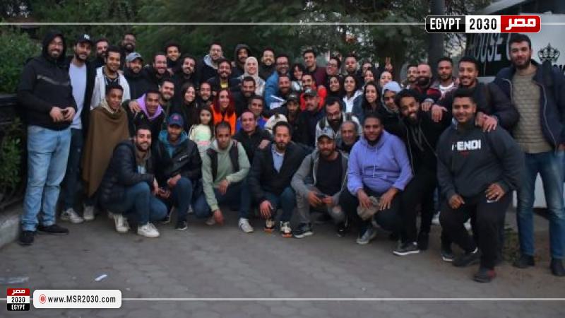 فريق عمل فيلم البحث عن منفذ لخروج السيد رامبو