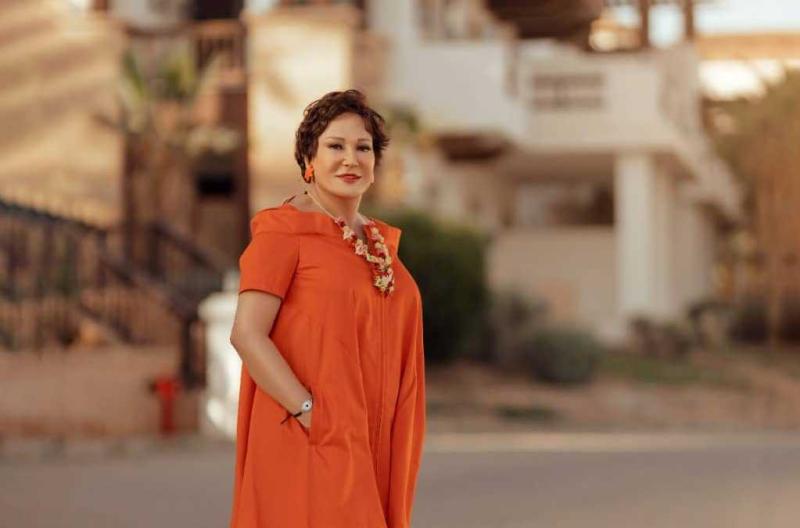 الفنانة لبلبة
