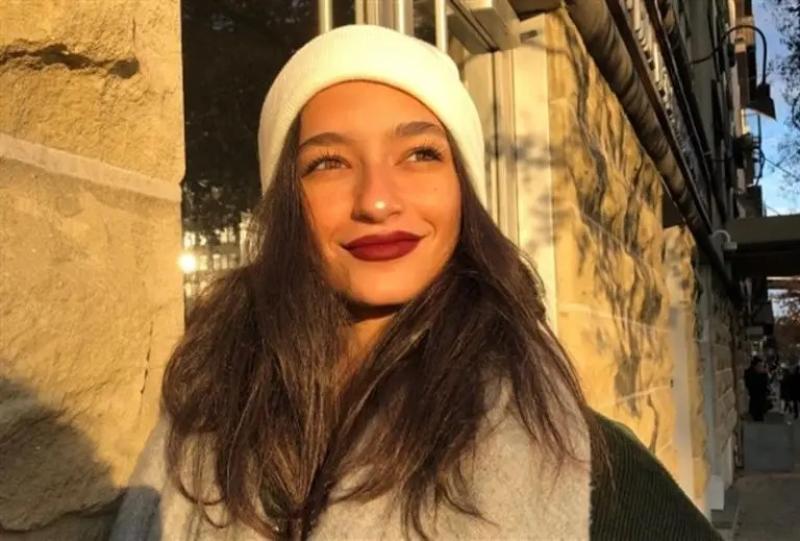 أميرة أديب تكشف عن كواليس تحضيراتها لأغنيتها الجديدة ”كارت محروق”