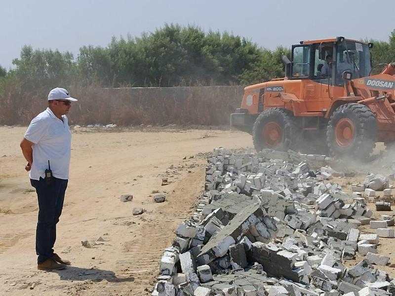 تنفيذ إزالة لـ 11 حالة بمركز ومدينة الإسماعيلية