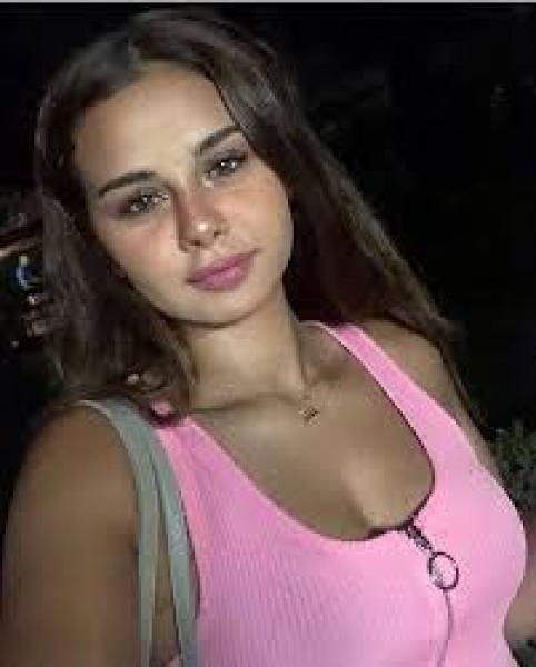 منة عرفة 