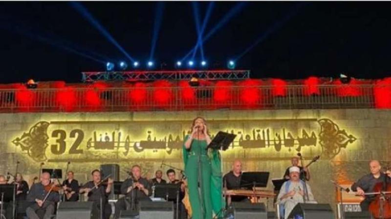 نادية مصطفى