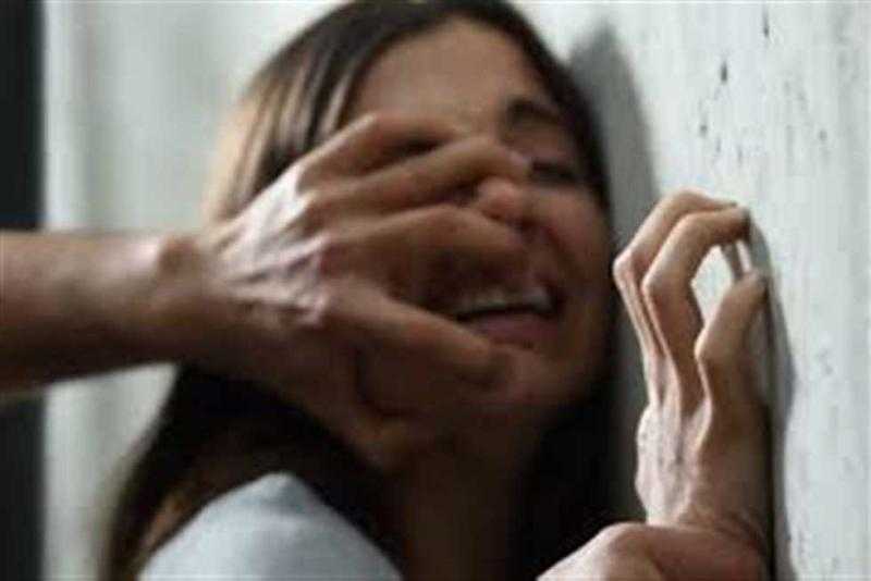تأجيل محاكمة 7 متهمين بالتعدي على فتاة فى الجيزة