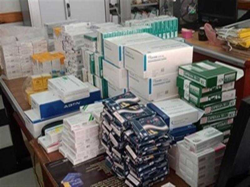 ضبط 96 ألف قطعة مستلزمات طبية مجهولة المصدر في القاهرة