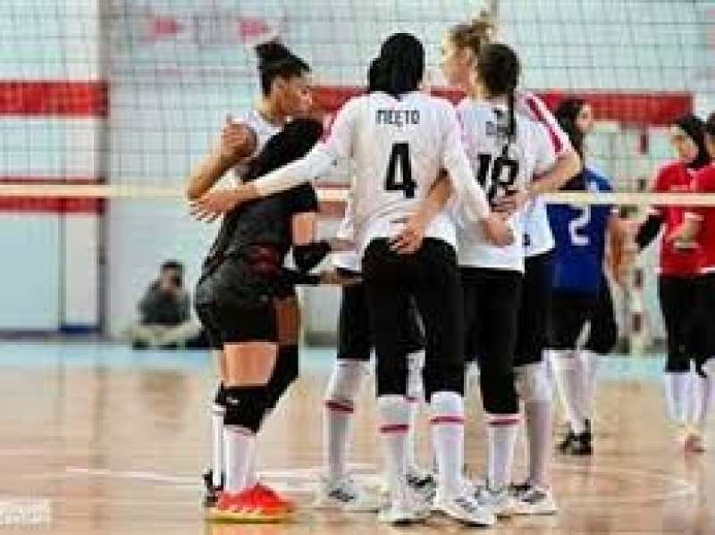 طائرة الزمالك سيدات