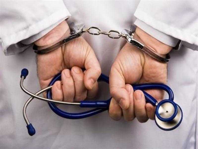 تجديد حبس الطبيب المزيف بالمعادي