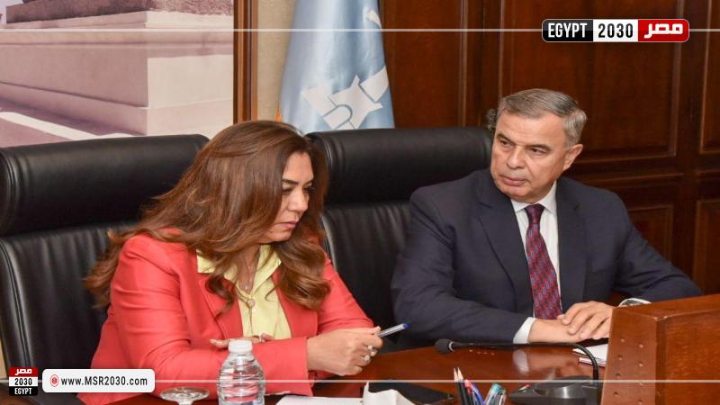 وزيرة التنمية المحلية ومحافظ الإسكندرية