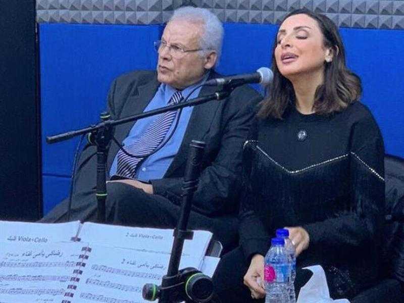 حقيقة خلاف أنغام مع والدها الموسيقار محمد علي سليمان