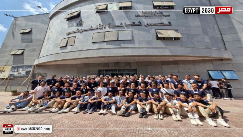 طلاب جامعة عين شمس