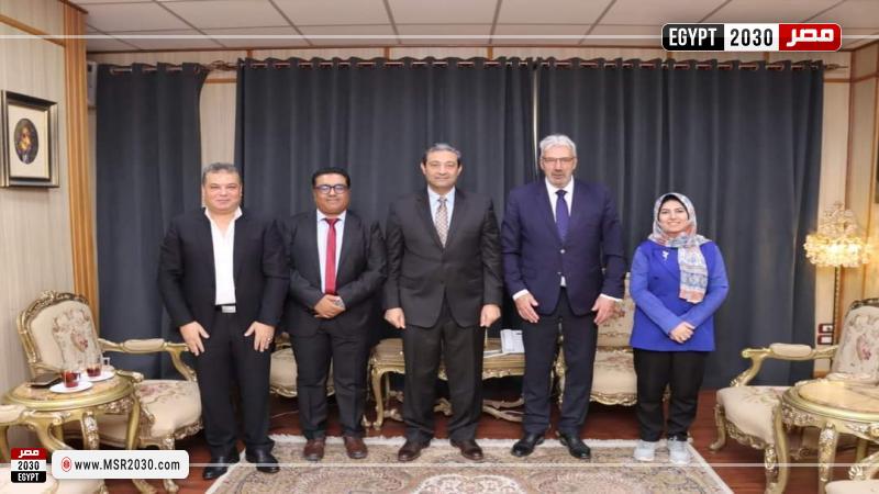محافظ دمياط