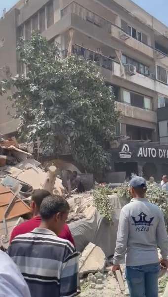 انهيار عقار 