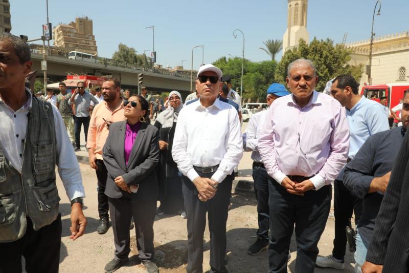 محافظ ومدير أمن القاهرة يتنقلان لموقع انهيار عقار أرض الجولف 