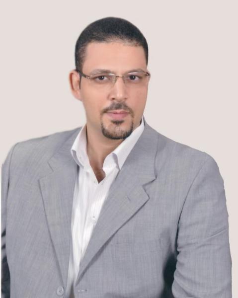 أمين العلاقات الخارجية بحزب 