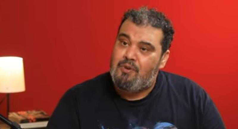 أحمد فتحي: السجاير والأكل هما السبب الرئيسي للجلطة