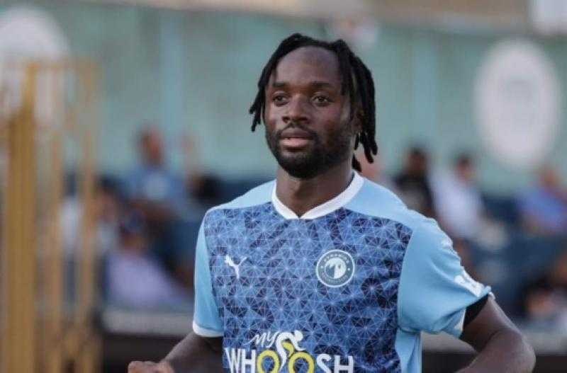 فيستون مايلي يتوج بجائزة أفضل لاعب داخل قارة إفريقيا 2025 في حفل كاف بالرباط