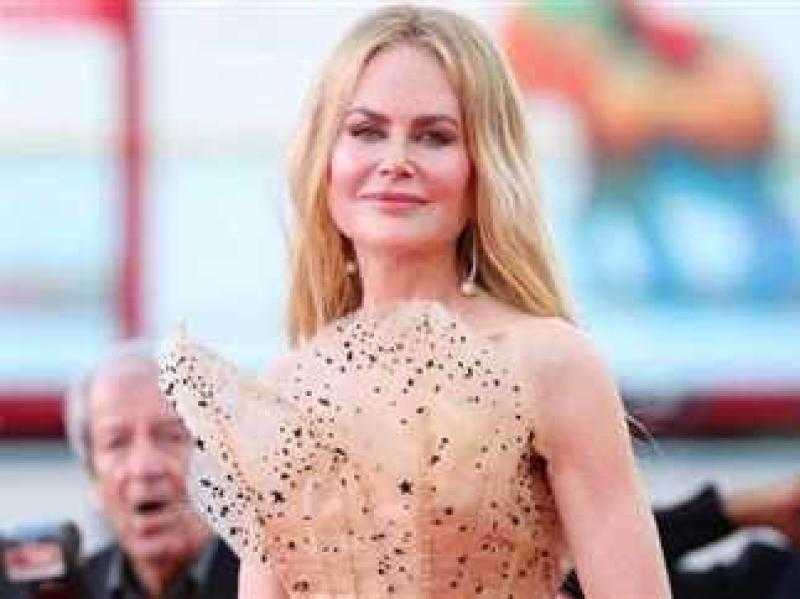 لماذا غابت نيكول كيدمان عن تسلم جائزة أفضل ممثلة في مهرجان فينسيا السينمائي؟