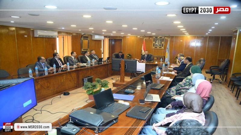 محافظ أسيوط