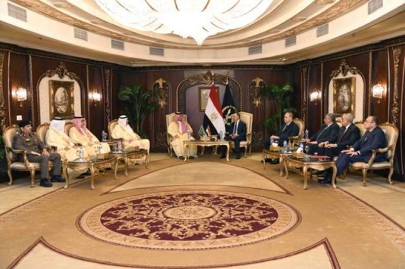 وزير الداخلية يبحث مع نظيره السعودى جهود تعزيز التعاون 
