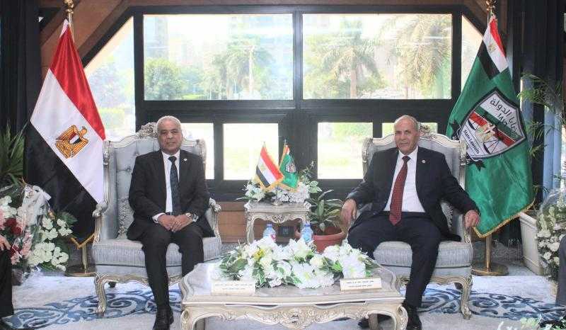 رئيس النيابة الإدارية يستقبل رئيس هيئة قضايا الدولة.. لهذا السبب