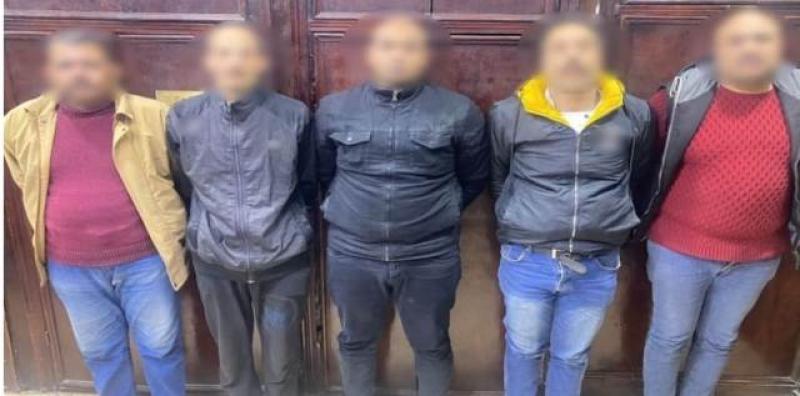 المتهمين