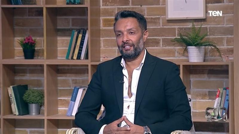 وائل عبد العزيز: ارتباط اسمي بشقيقتي ياسمين عبد العزيز لا يضايقني فهي شرف وتزودني